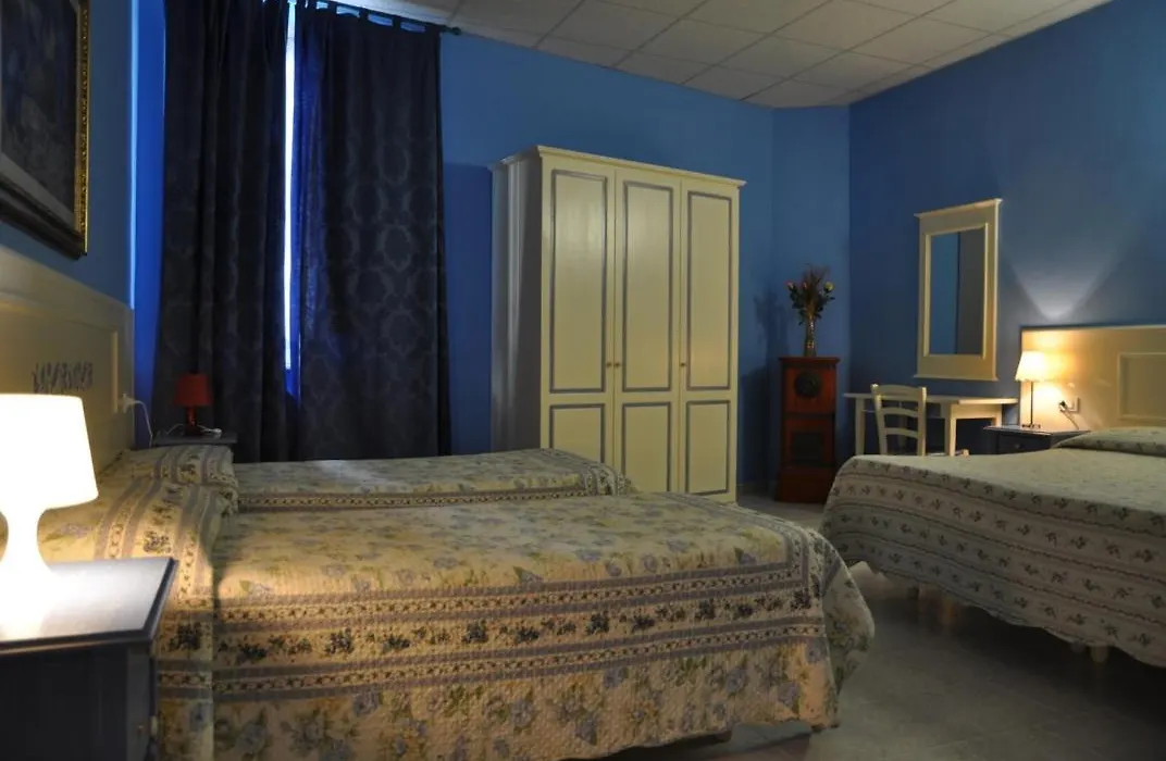 Hotel Regina-1